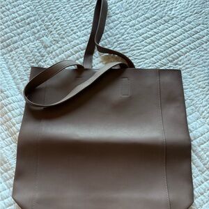 Summer & Rose faux leather tote